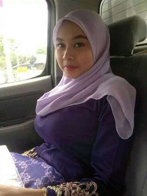 Indonesian Stw Hijab Ngewe Wot: Mom Amateur Porn